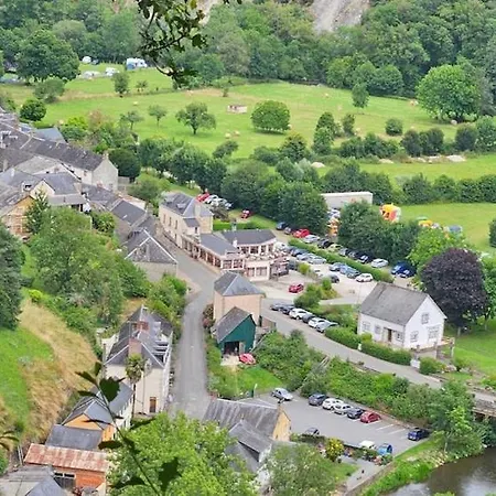 度假居 Maison Entierement Renovee Au Coeur Du Village Saint-Léonard-des-Bois