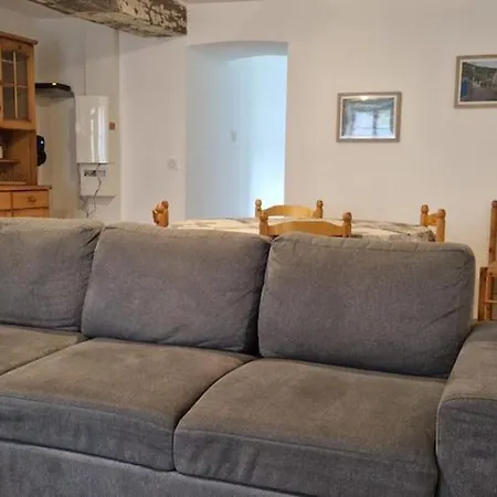 Maison Entierement Renovee Au Coeur Du Village
