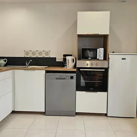Maison Entierement Renovee Au Coeur Du Village Ferienhaus *